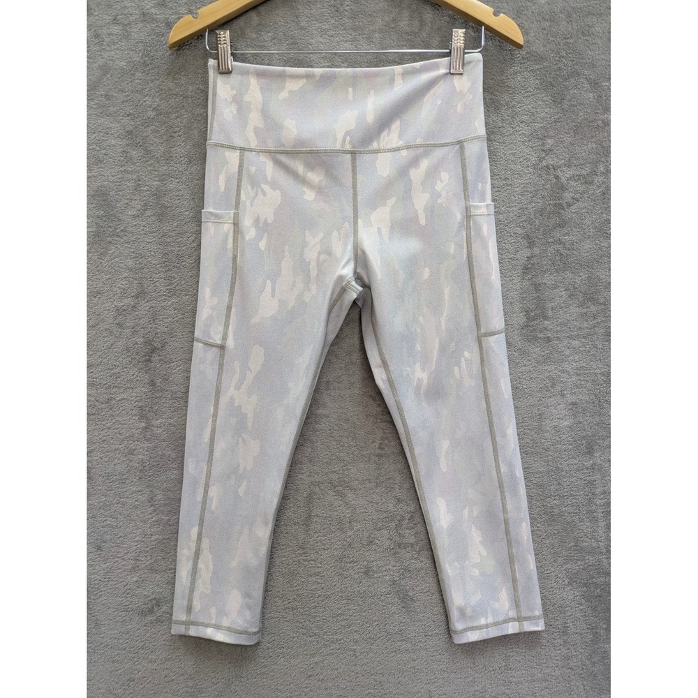 Athleisure Camo Leggings Womens 6-8 Metallic Shimmer Pockets High Rise Cropped